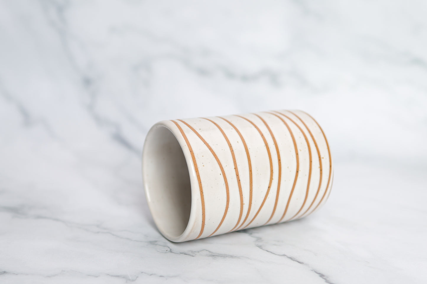 Becher Lost in Lines, 300 ml
