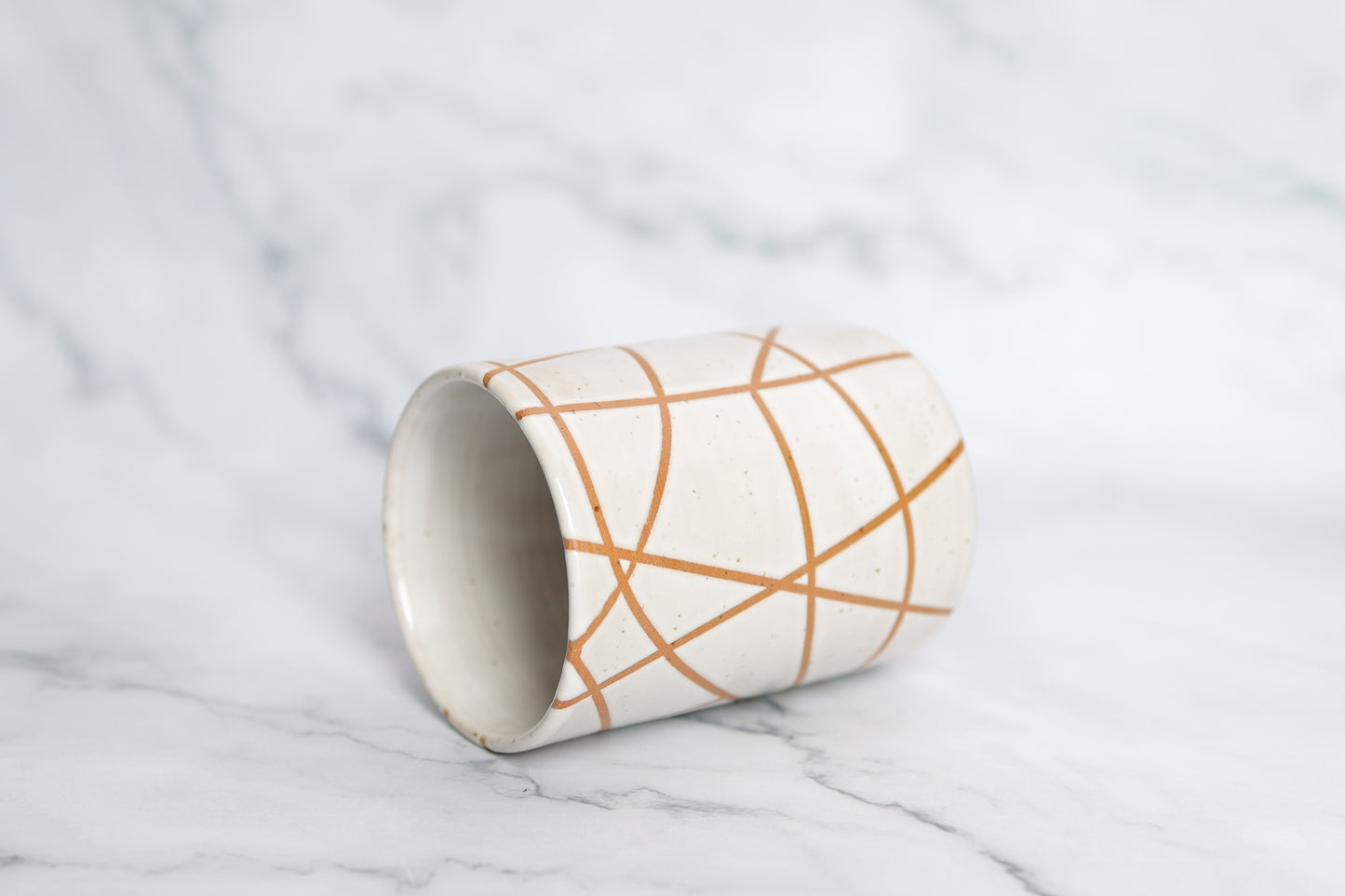 Becher Lost in Lines, 300 ml