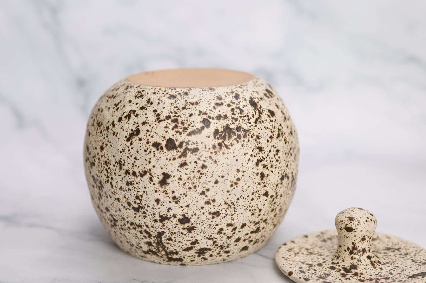 Topf mit Deckel Bird`s Nest