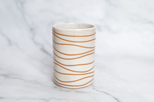 Becher Lost in Lines, 300 ml