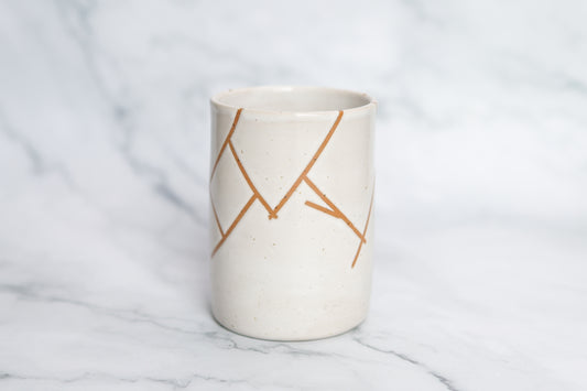 Becher Lost in Lines, 300 ml